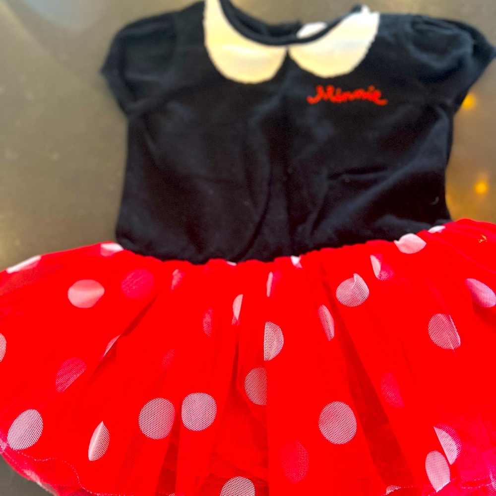 Baby Gap x Disney Minnie Mouse sweater dress